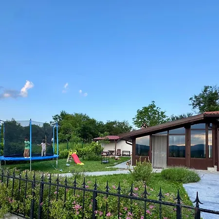 дядо станевата къща I боеви I Yakovtsi